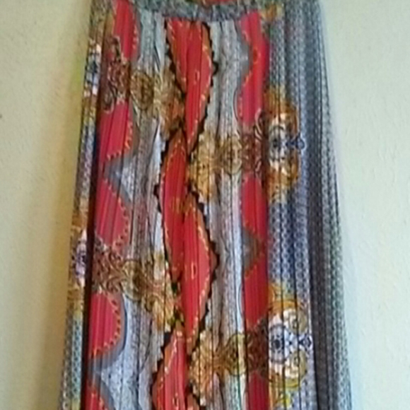 Studio West Dresses & Skirts - Studio West maxi skirt